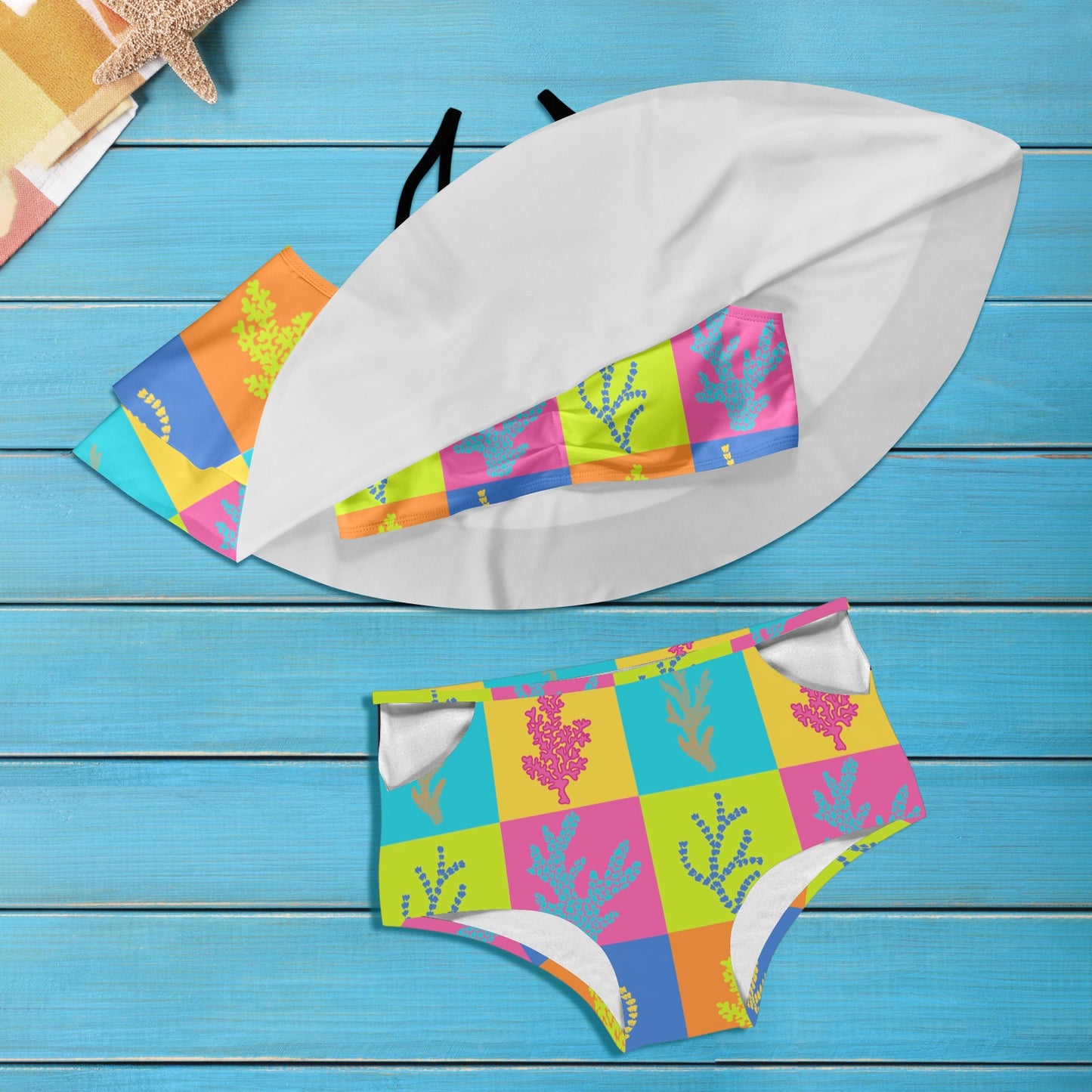 Olas y Volantes Ruffled Two Piece Swimsuit